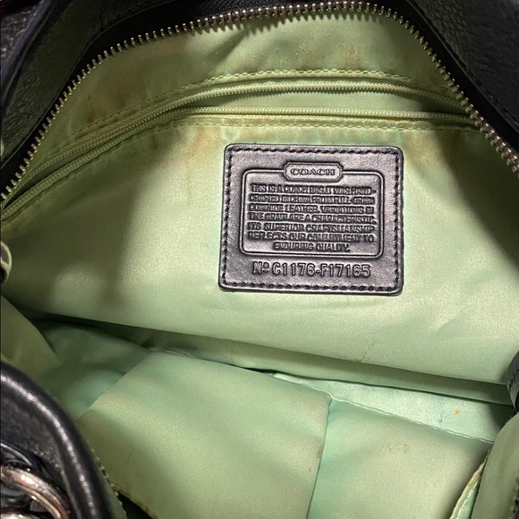 Coach Brooke Convertible hobo shoulder bag black pebbled leather, F17165. - Picture 6 of 7